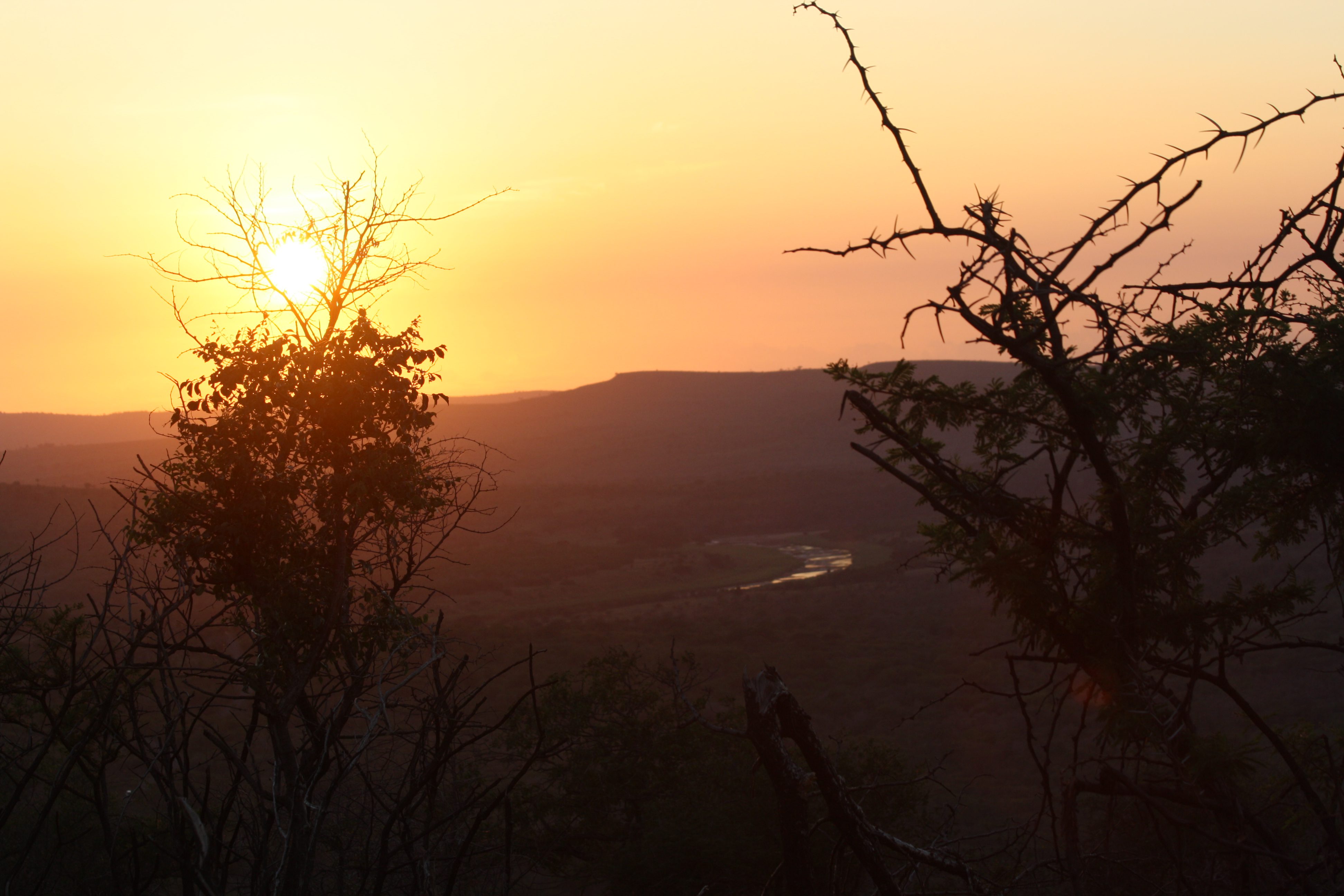 Hluhluwe-iMfolozi has many vast and beautiful valleys